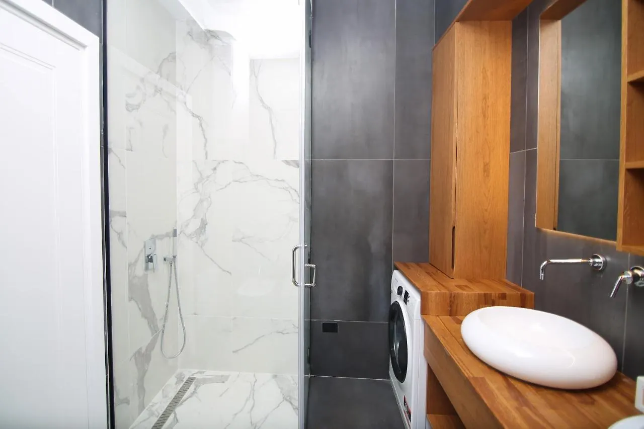Golden View Apartment Vlore Albania